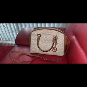 Michael Kors bag Authentic